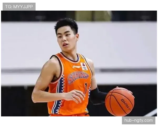 奥卡福内线防守效率提升，篮板保护成球队关键